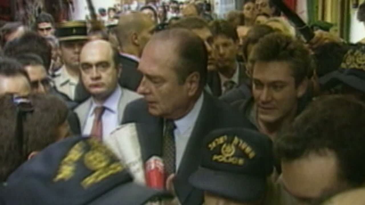 Jacques Chirac in Jerusalem: "What do you want, me to go back to my plane and back to France?"