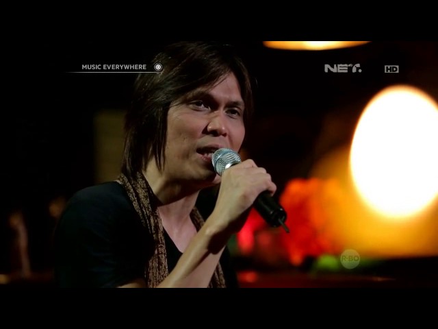 Once Mekel - Aku Mau (Live at Music Everywhere) ** class=