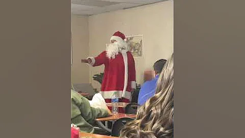 Alvin Armstrong Jr as Slim Santa