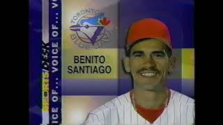1996 News: Blue Jays Sign Benito Santiago