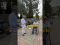 Manuel nos cuenta su situación cuando visita el cementerio de Arroyo de la Miel.