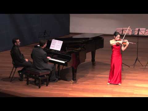 Tamaki Kawakubo performs Sarasate Zigeunerweisen at the Tel Aviv Museum of Art