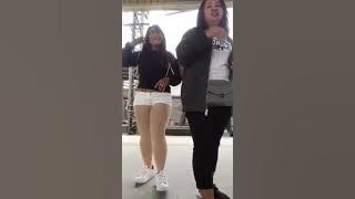 DAyuni goyang janda semok..bisone mung nyawang