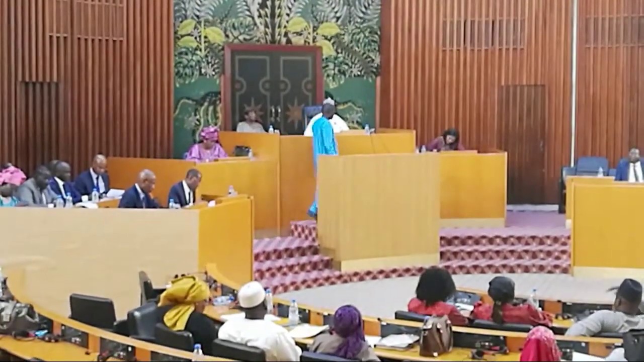 d-put-nango-seck-assemblee-nationale-youtube