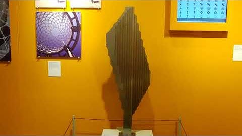 ART VIDEO - Chuck Hoberman at The Building Centre  - April 2013