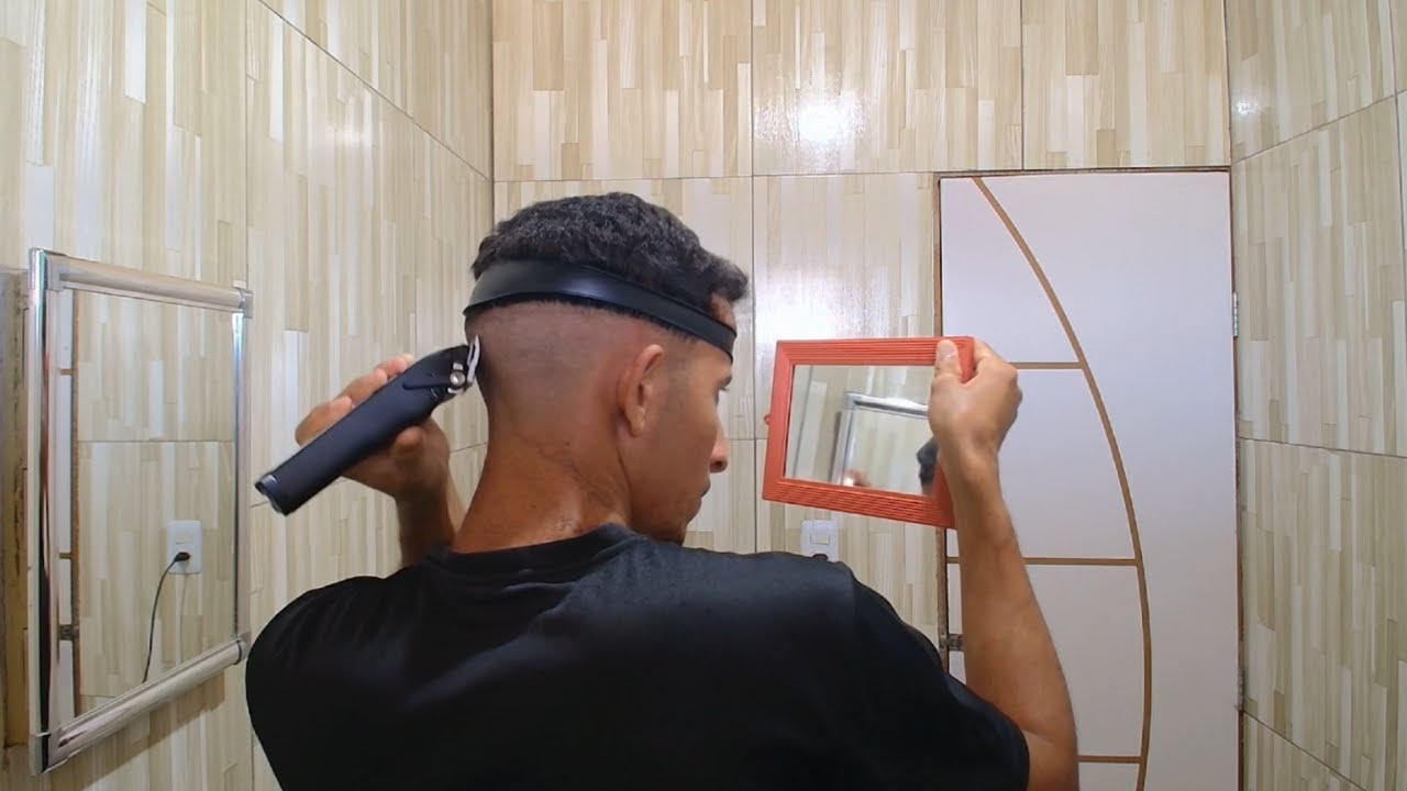 COMO CORTAR O PRÓPRIO CABELO DE UM JEITO MUITO FÁCIL