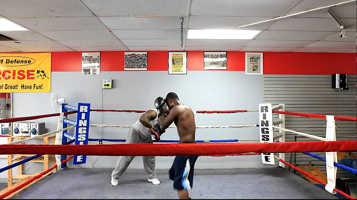 RJ Sockwell 'Old Man Sparring' With Jesse Harris