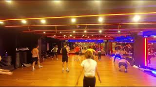 WorkLifeAbroad S01E10 - Sunday Evening BodyCombat 98 Fusion Room (with teaching audio)