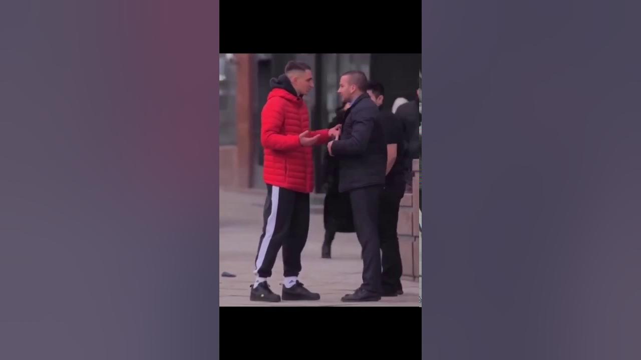 Полная драка литвина. Драка литвина с хейтером. Литвин подрался с мужиком. Литвин подрался с охранником. Полная драка литвина.