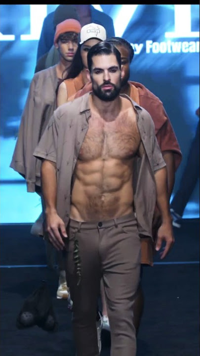 OPENER FOR LA FASHION WEEK 😭😭😭😭😭😭😭😭😭😭 #model #runway #lafashionweek
