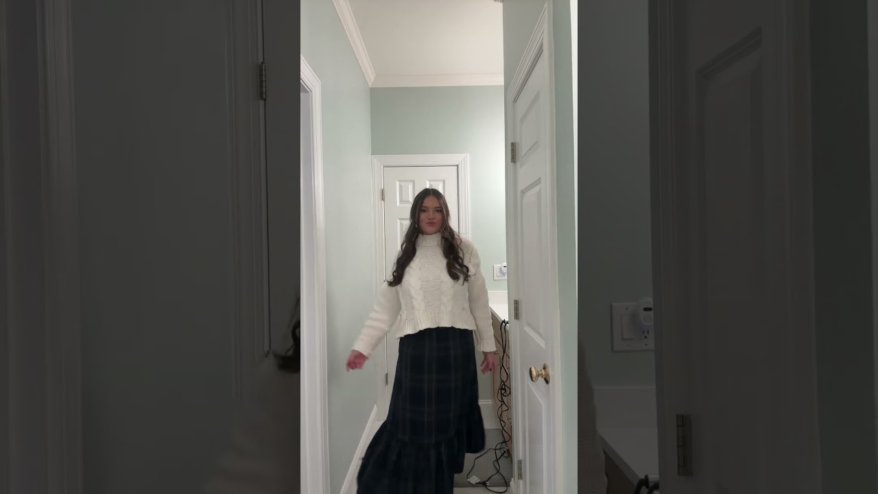 Outfit I wore for Christmas Eve church service🎄