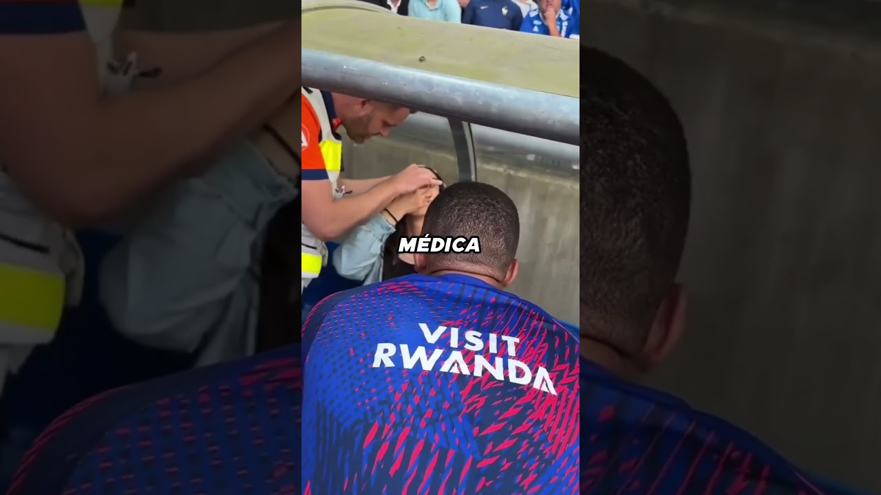 ⚽ KYLIAN MBAPPE LE ROMPIÓ LA NARIZ A UN FAN 😱🤯 | fútbol 97