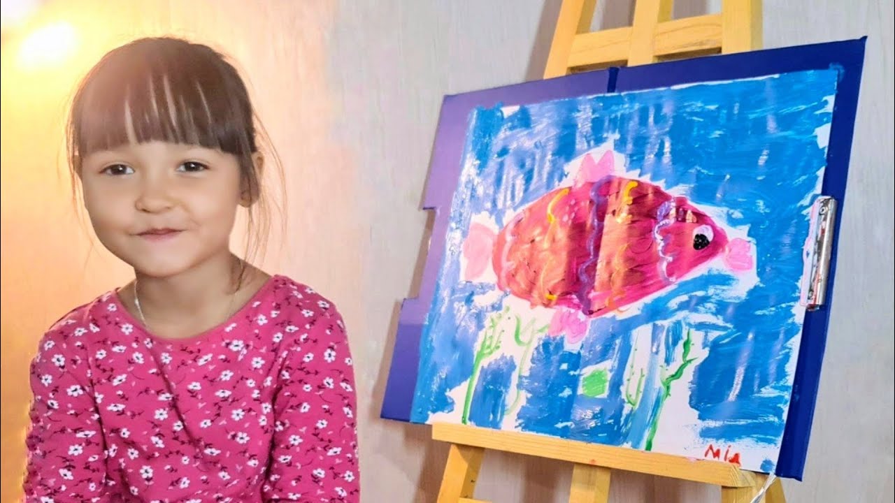 4-year-old kid artist painting a fish | Acrylic painting | Mia Mai Art