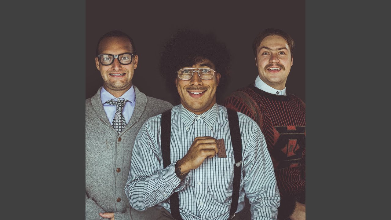 Obejrzyj Work Week w YouTube Obejrzyj Work Week w YouTube