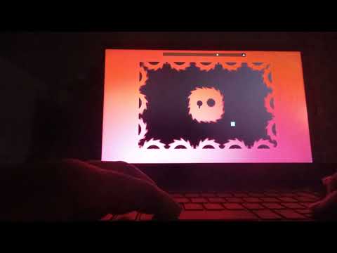 Eu passando a fase Close To Me e fazendo o Sad Cube ficar bão de novo!👍(Vídeo pra descontrair)