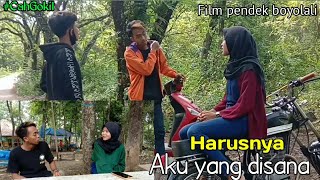 Harusnya Aku Yang Di Sana Bukan Dia / Filem Pendek Jowo