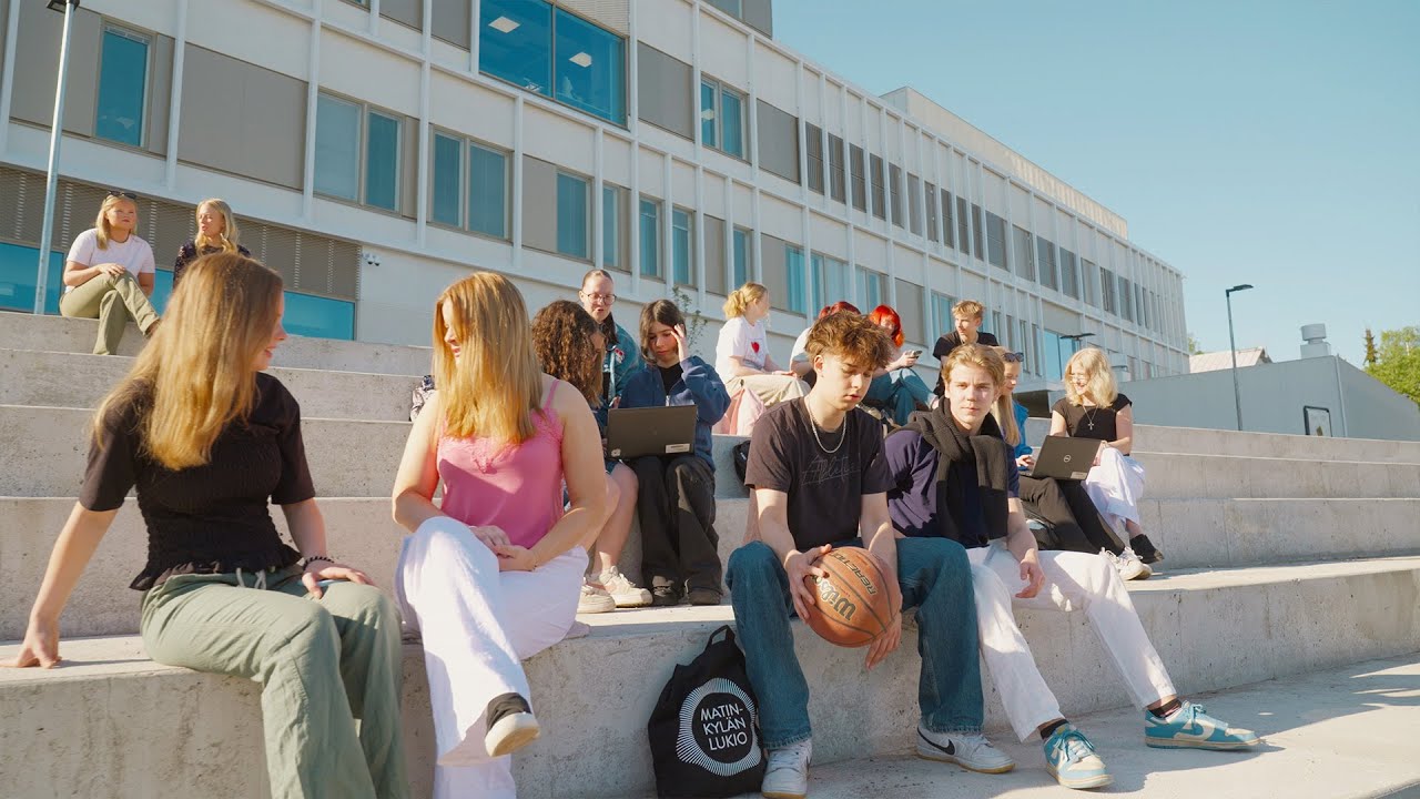 Matinkylän lukion esittelyvideo 2025