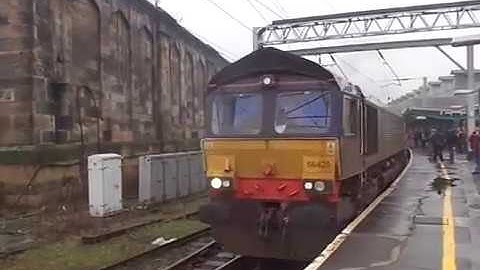 The Class 66 DRS No.66425 with JJA Auto-Ballaster Wagons was passed through at Carlisle.