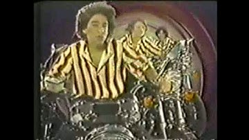 Subete a Mi Moto | Menudo | Video Oficial | Sonido Espectacular