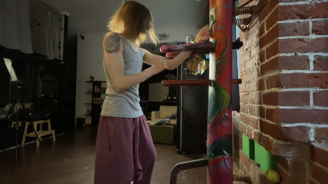 Винчун - Работа с деревянным манекеном - YouTube