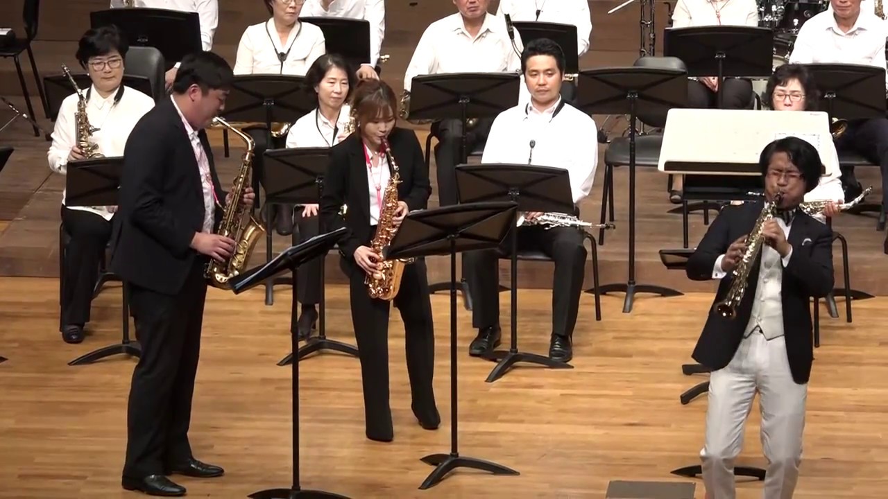 Ver 하늘소리 색소폰 오케스트라 창단연주회 Autumn Leaves 심삼종 & Erato Saxophone Quartet (09/02/2017) en YouTube Ver 하늘소리 색소폰 오케스트라 창단연주회 Autumn Leaves 심삼종 & Erato Saxophone Quartet (09/02/2017) en YouTube