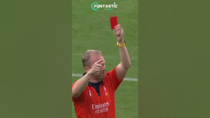 Great sportsmanship by Antoine Dupont after a red card offense on Cheslin Kolbe. #rugby #shorts