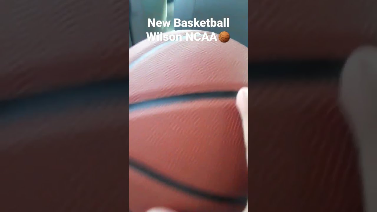 Basketball Review New Wilson NCAA Advanced Microfiber Composite Leather FazeHoopz