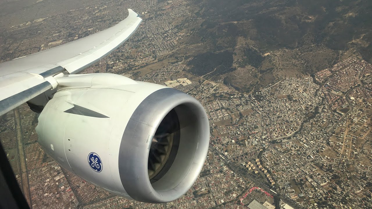 Aborted landing at MEX!! AeroMexico 787-8