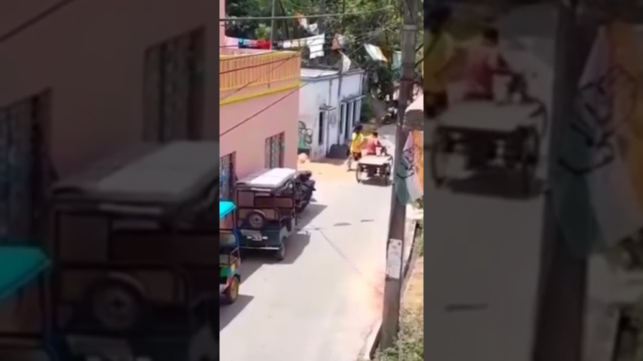 Arijit Singh Walking In Front Of The House | Rare Video 2022 | Jiaganj 😍