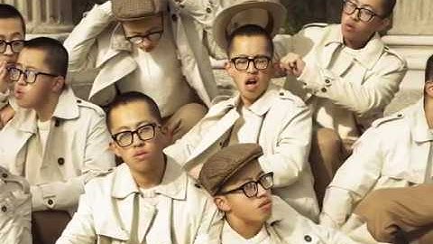 How To Clone Yourself - Photoshop Tutorial