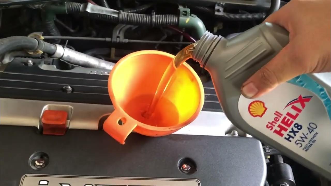 2ND GEN (2003) HONDA CRV QUICK OIL CHANGE YouTube