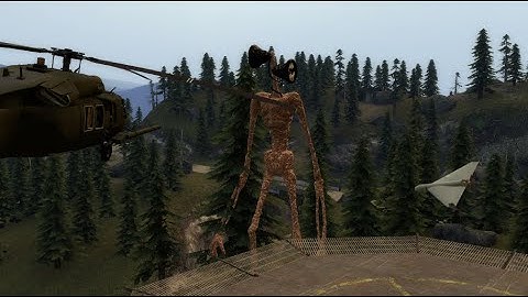 Siren Head vs Helicopters and Drones! Garry