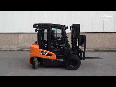 Powerful D25S-9 Series Doosan