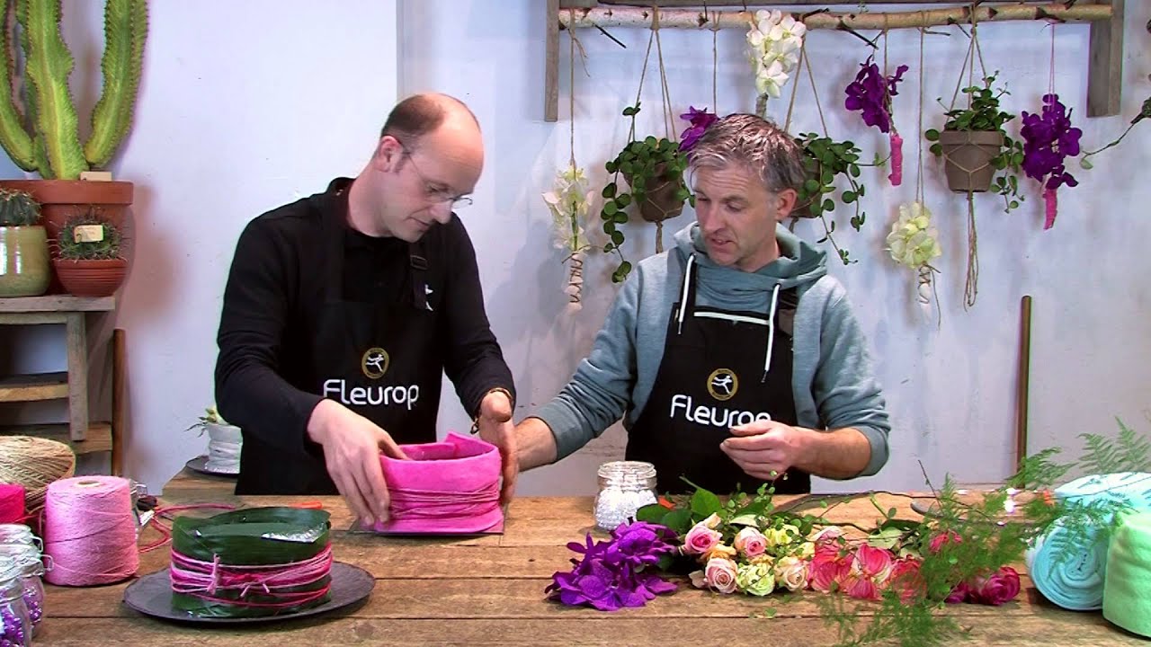 Maak zelf een bloementaart! youtube Youtube bloemschikken herfst