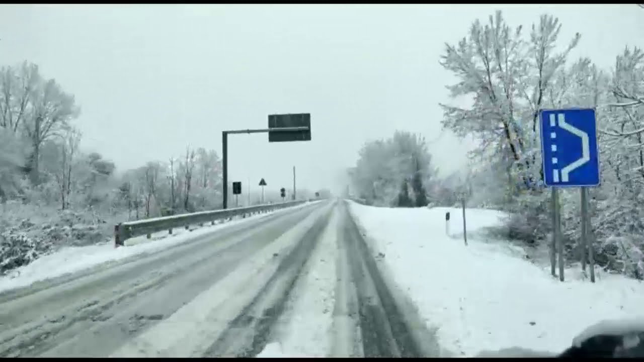 Sulmona - nevicata inattesa e contro le previsioni (9 marzo 2021)