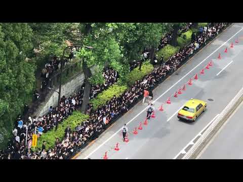 西城秀樹さん葬儀に長蛇の列