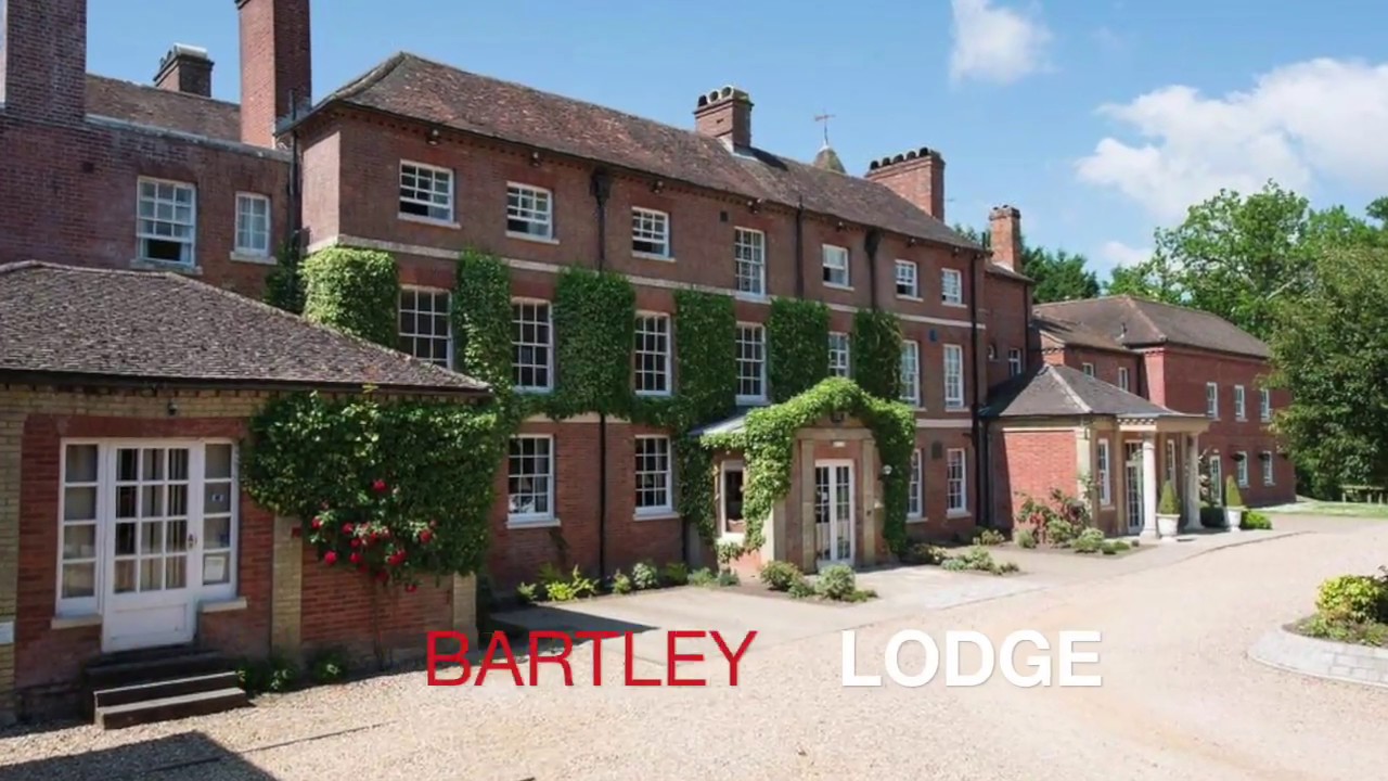 Bartley Lodge Hotel wedding DJ. First dance and wedding disco New Forest