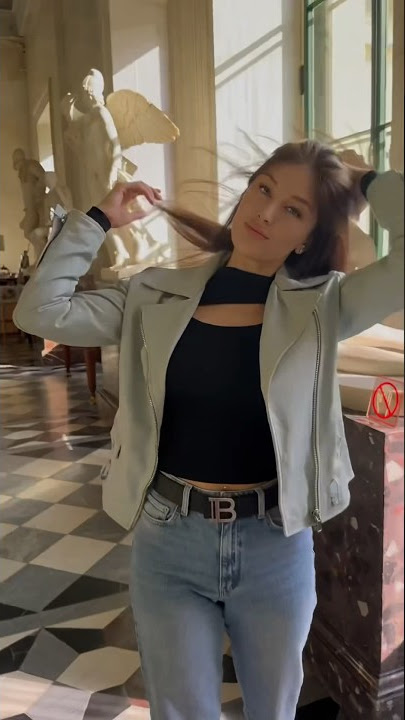 Tik Tok: hello I'm Melly 💃 - wild berry 🫐 #shorts #tiktok #short #beautiful #love