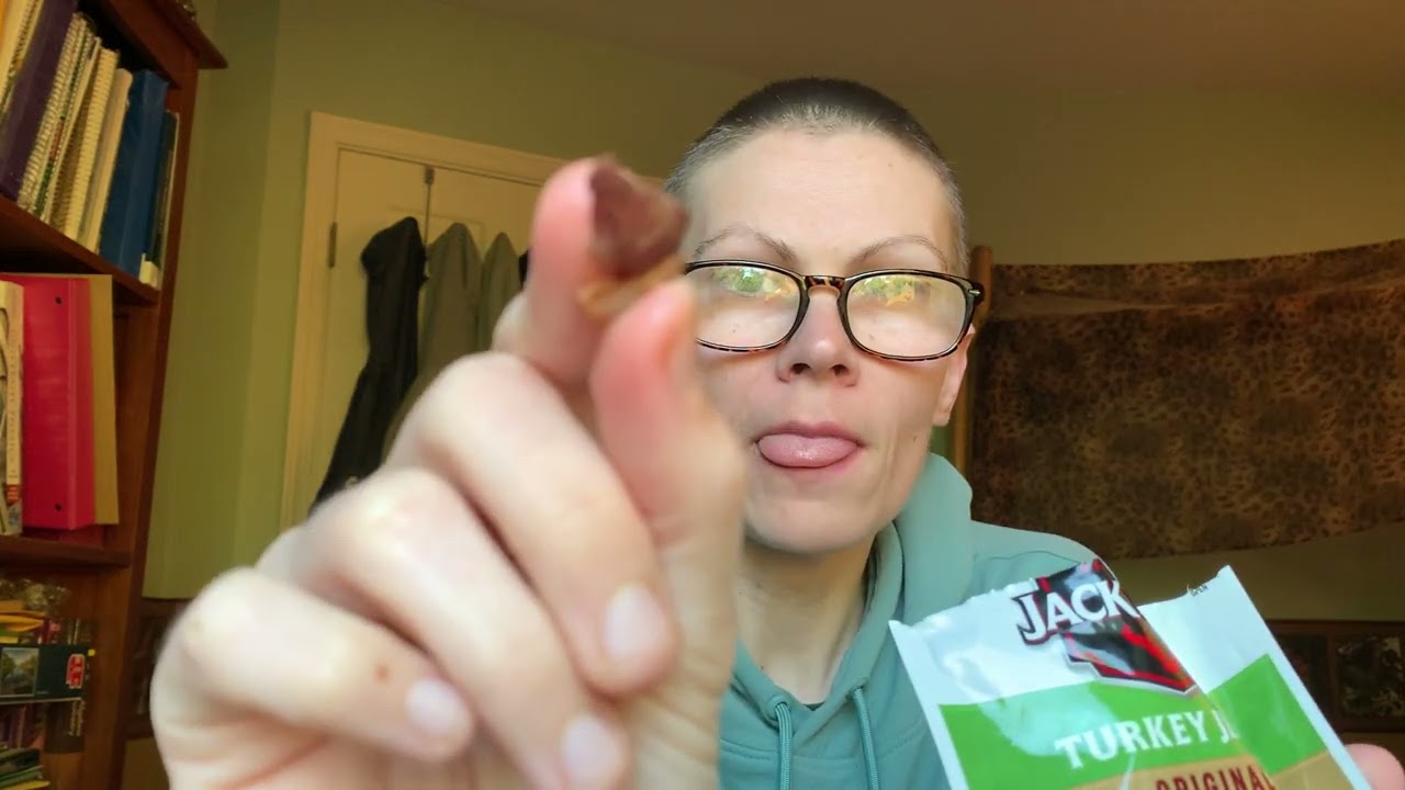 Weekend Wednesday eat - Jack Link's turkey jerky