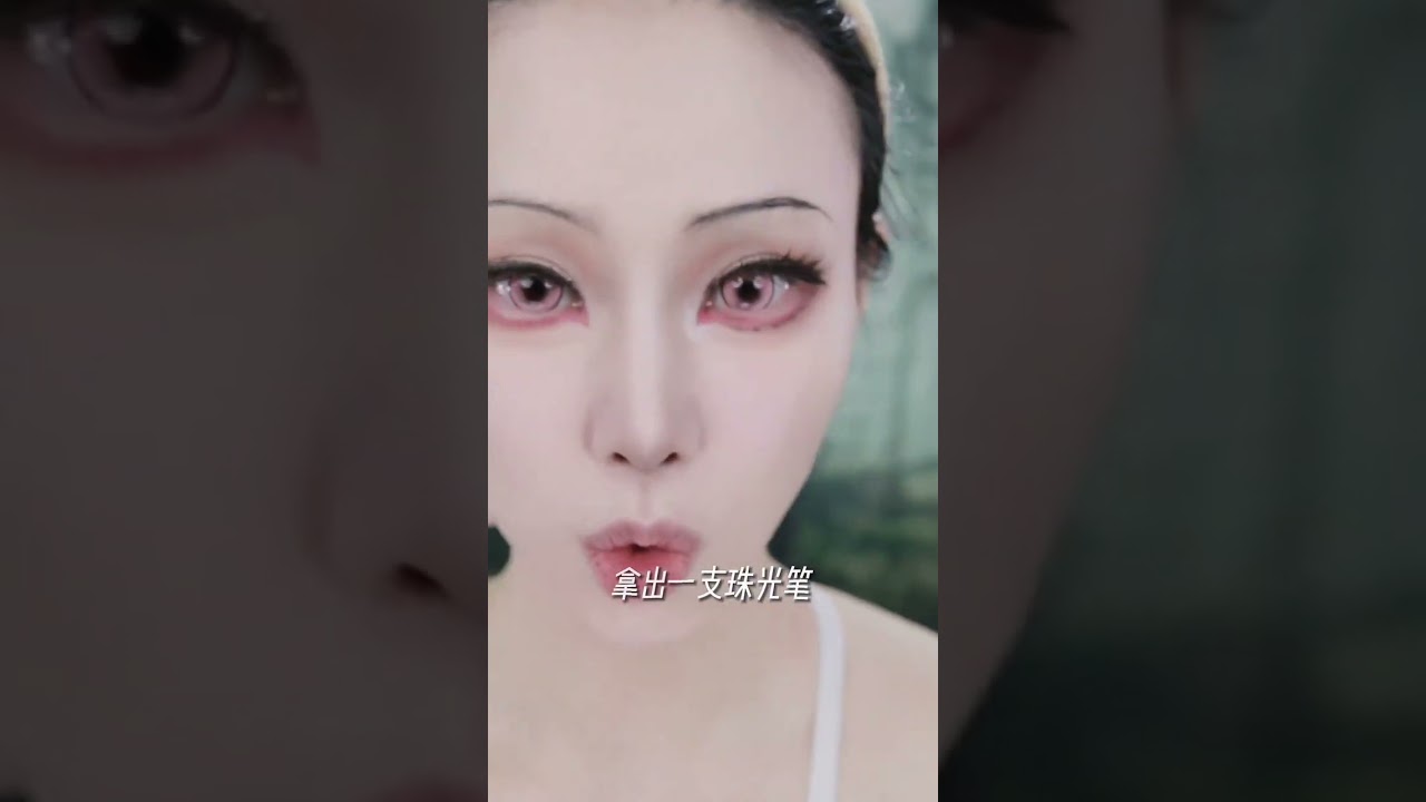 即使悲痛與憤怒，我也要保持微笑！#鬼灭之刃 #蝴蝶忍 #仿妆 #挑战100个反派角色 #shorts