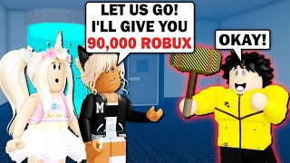 She PAID The BEAST To LISTEN TO HER In Flee The Facility! (Roblox)