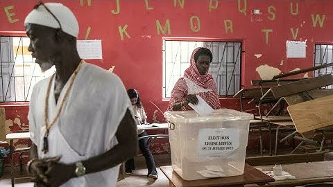 Le Sénégal vote pour les législatives dans un climat de mécontentement politique croissant