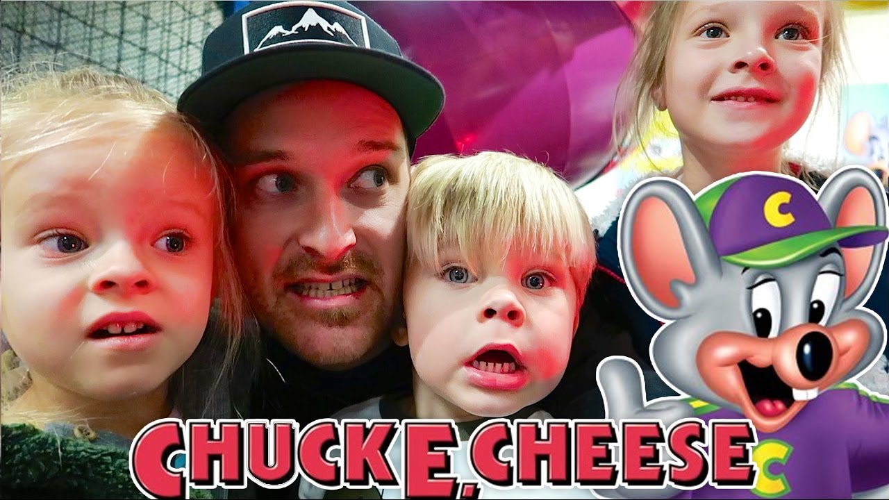 KIDS HILARIOUS CHUCKECHEESE REACTION! YouTube