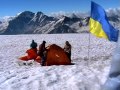 80-летний украинец  Владимир Моногаров на Эпьбрусе 80-year-old Vladimir Monogarov on Elbruse