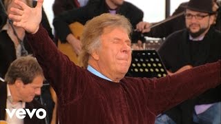 Bill & Gloria Gaither - Majesty (Live) chords