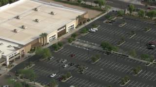 Avondale Kohl's store evacuated, bomb squad on scene