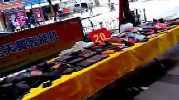 河南農村屌炸天的推銷錢包的方法！你們誰見過？ - 天天要聞