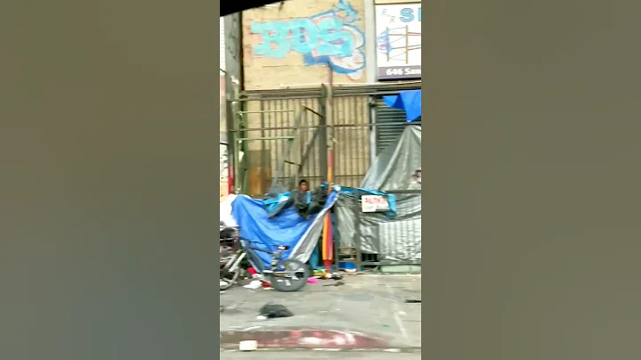 This breaks my heart to pieces || USA 💔💔😢 #homelessness