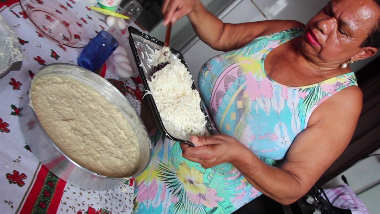 BOLO DE MANDIOCA DA ALEXANDRINA