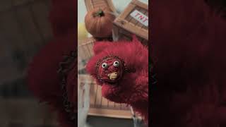 POV: Red makes Halloween cupcakes! 🎃 🧁